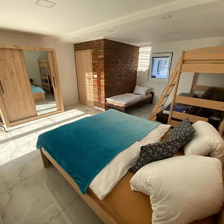 別荘 Stepan Březí